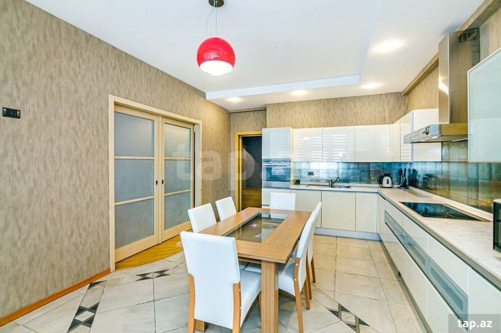 4-otaqlı yeni tikili kirayə verilir, Rəşid Behbudov küç., 220 m² (22)