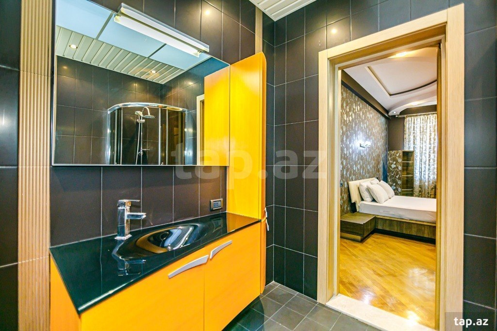 4-otaqlı yeni tikili kirayə verilir, Rəşid Behbudov küç., 220 m² (30)