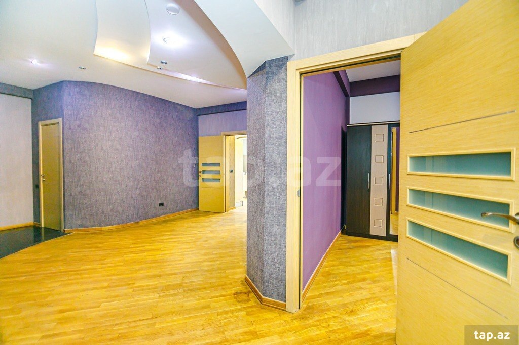 4-otaqlı yeni tikili kirayə verilir, Rəşid Behbudov küç., 220 m² (35)