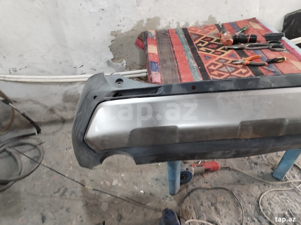 "Rav 4 2022" arxa buferi
