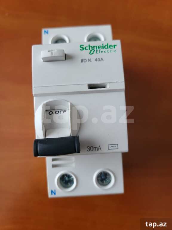 Elektrik açarı "A9R50240 Schneider"