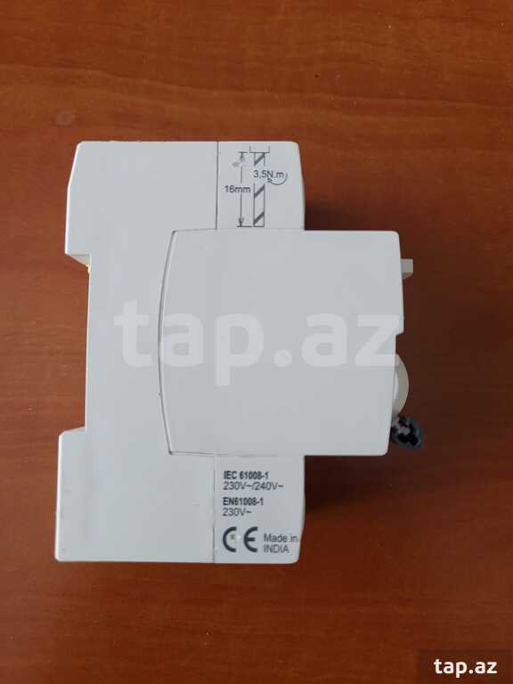Elektrik açarı "A9R50240 Schneider" (2)