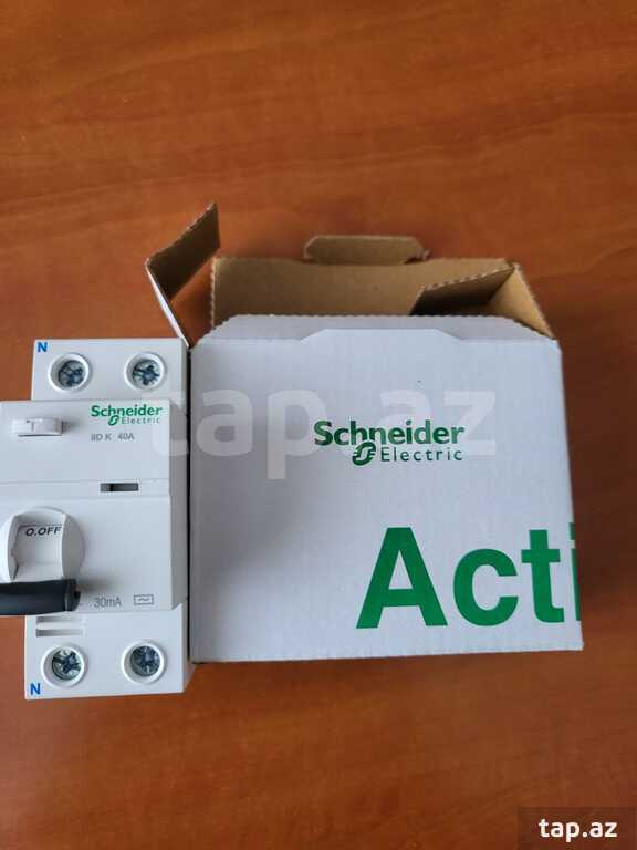Elektrik açarı "A9R50240 Schneider" (4)