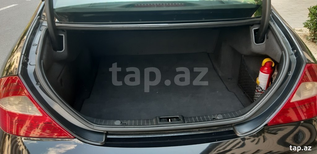 Mercedes CLS 350, 2005 il (12)