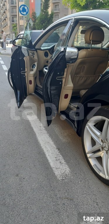 Mercedes CLS 350, 2005 il (18)