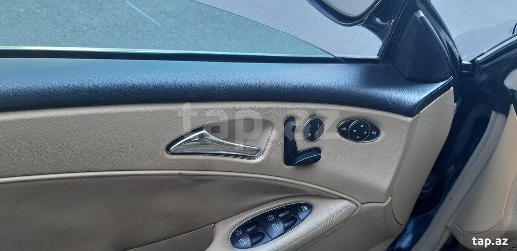 Mercedes CLS 350, 2005 il (36)