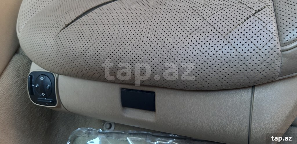 Mercedes CLS 350, 2005 il (30)