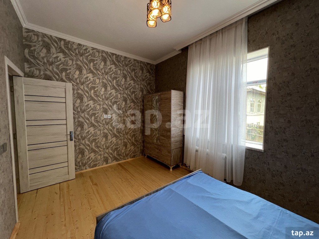 Həyət evi kirayə verilir, Qəbələ r. (8)