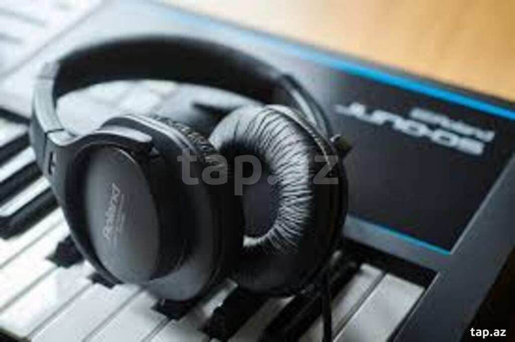 Qulaqlıq "Roland RH-5"