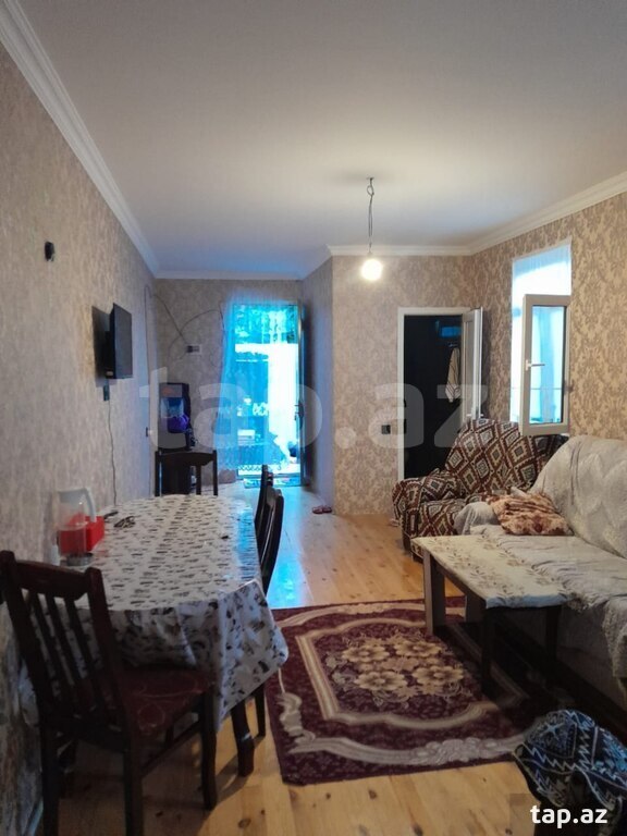 Həyət evi, Hövsan qəs. (4)