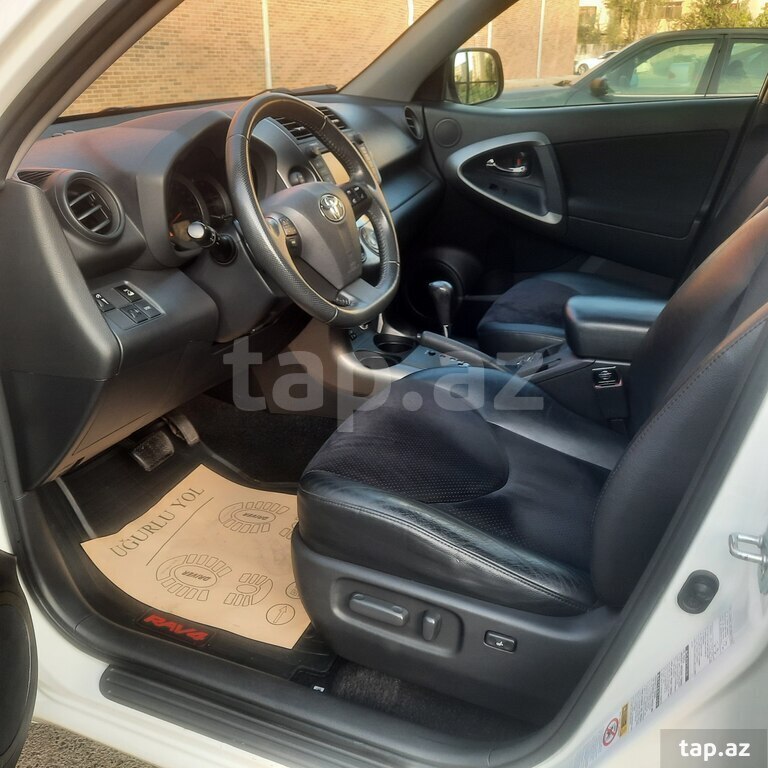 Toyota RAV 4, 2011 il (5)