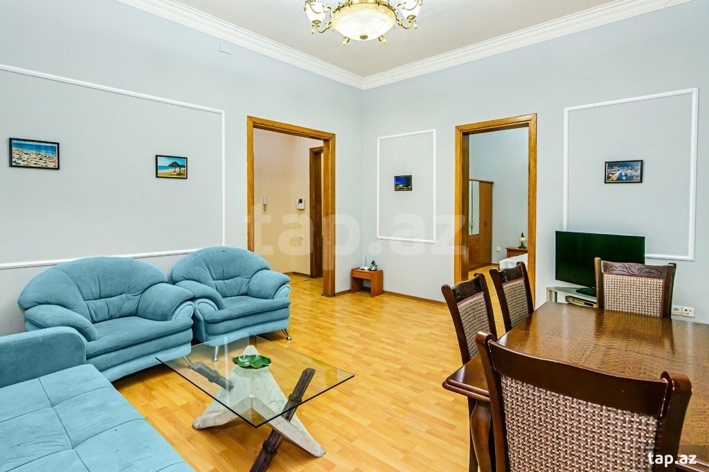 2-otaqlı mənzil kirayə verilir, Sahil m., 75 m²