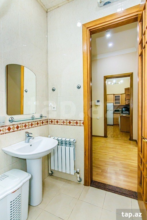 2-otaqlı mənzil kirayə verilir, Sahil m., 75 m² (5)