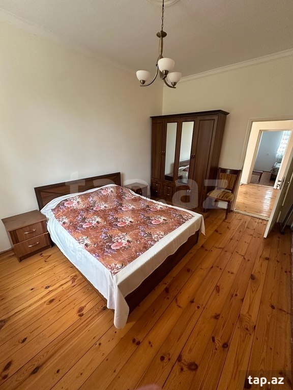 Bağ evi, Görədil qəs. (7)