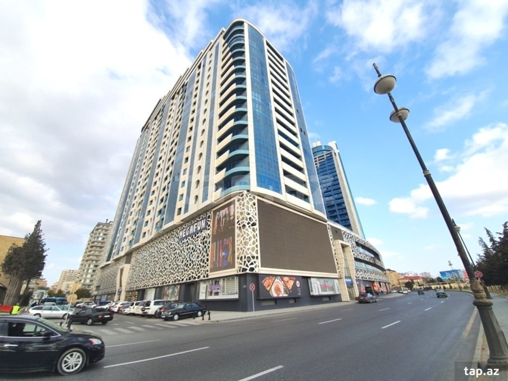 3-otaqlı yeni tikili kirayə verilir, 8 Noyabr pr., 200 m²