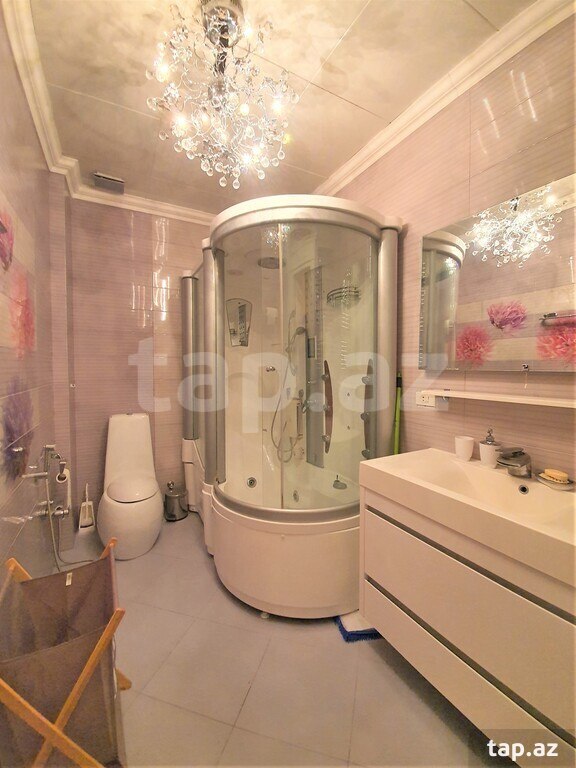 3-otaqlı yeni tikili kirayə verilir, 8 Noyabr pr., 200 m² (17)