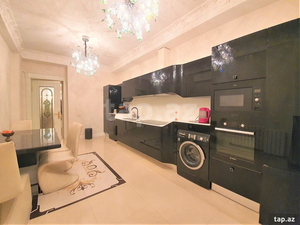 3-otaqlı yeni tikili kirayə verilir, 8 Noyabr pr., 200 m² (13)