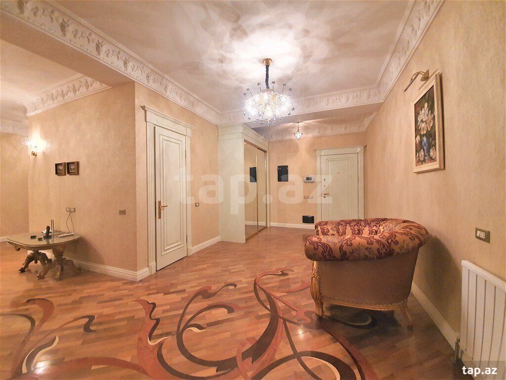 3-otaqlı yeni tikili kirayə verilir, 8 Noyabr pr., 200 m² (10)