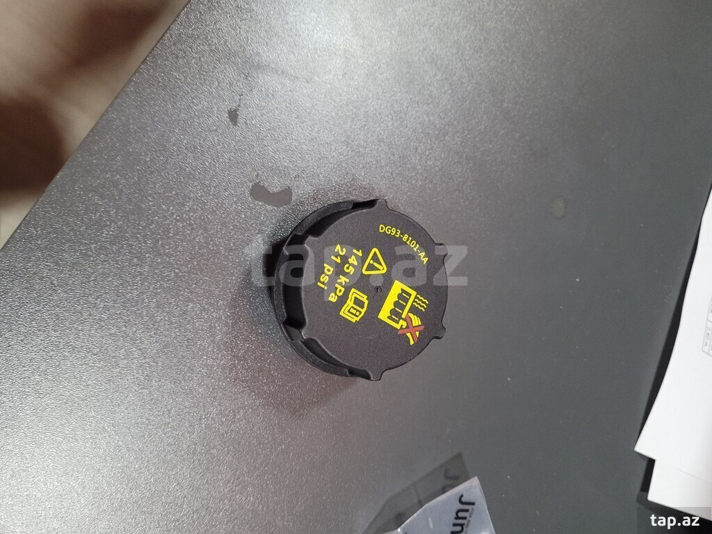 "Ford Fusion" antifriz çənin qapağı