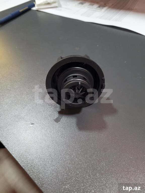 "Ford Fusion" antifriz çənin qapağı (2)
