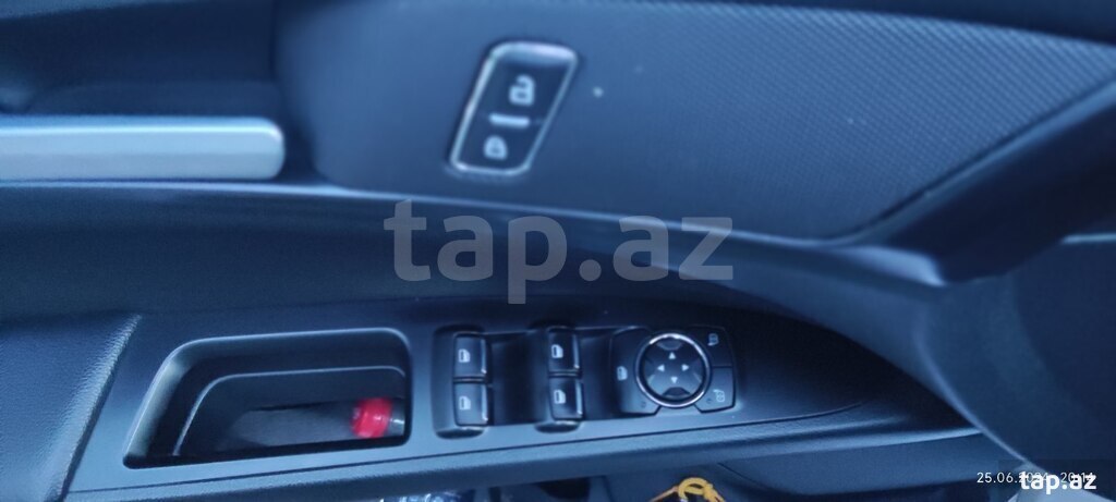 Ford Fusion, 2018 il (9)