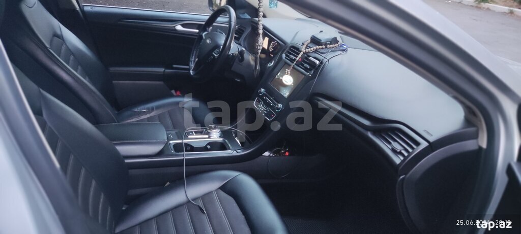 Ford Fusion, 2018 il (11)