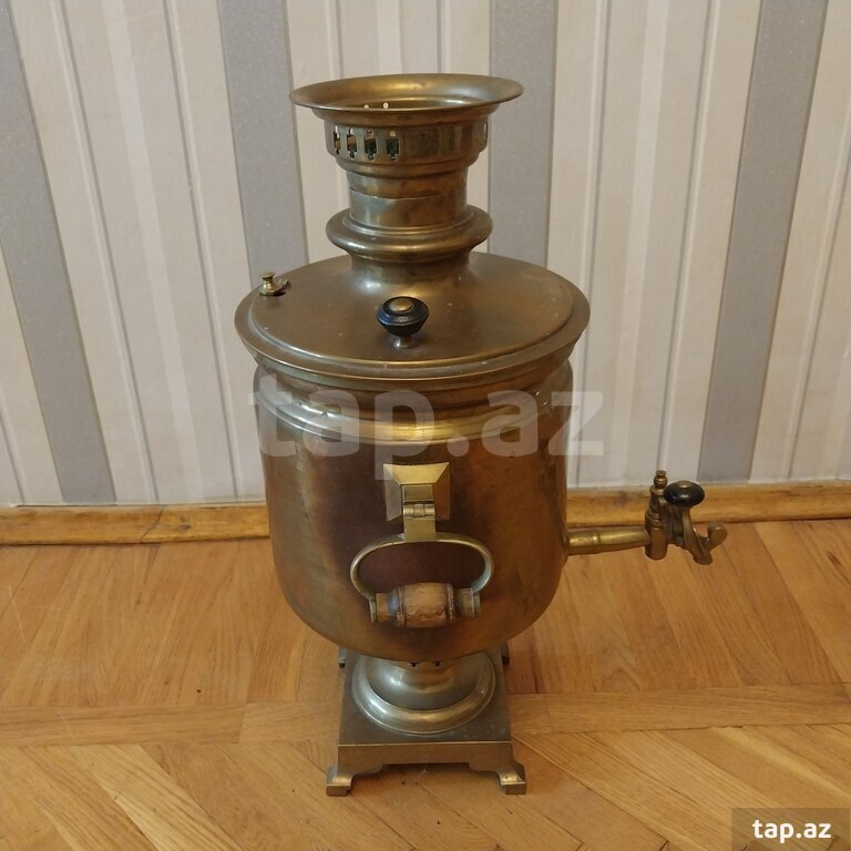 Qədimi samovar (3)