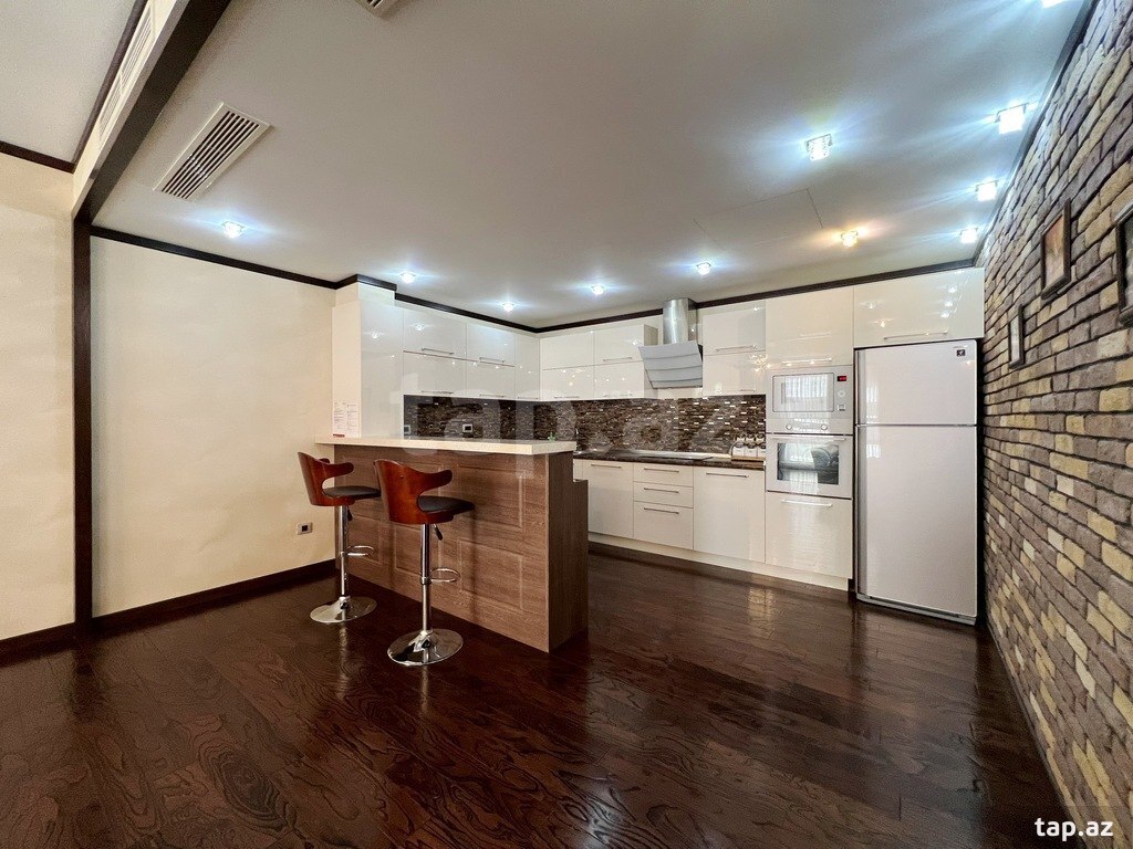 3-otaqlı yeni tikili kirayə verilir, Neftçilər pr., 165 m² (6)