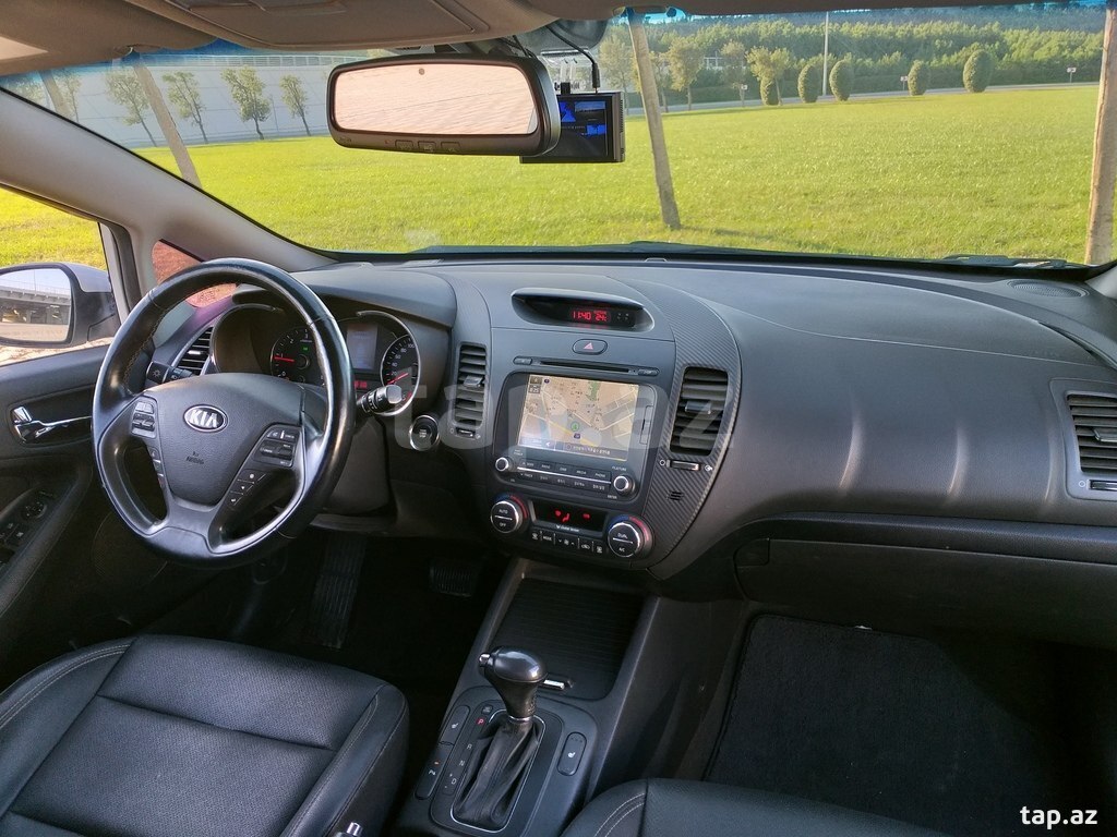 KIA Cerato, 2015 il (14)