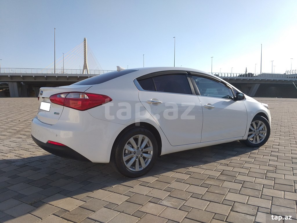 KIA Cerato, 2015 il (17)