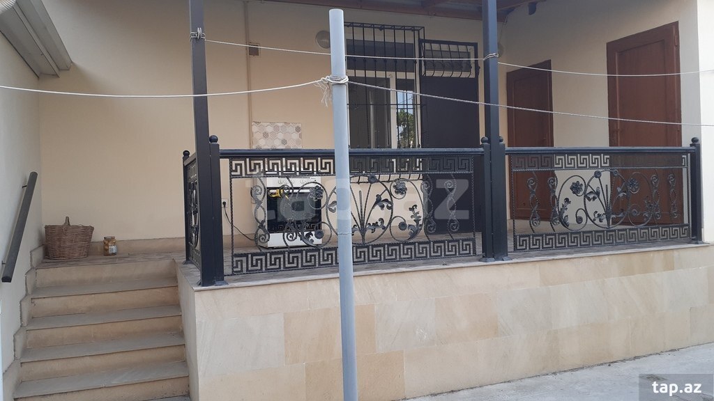Həyət evi, Binəqədi r. (3)