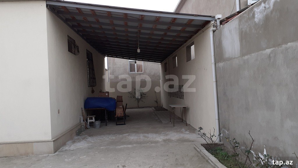Həyət evi, Binəqədi r. (4)