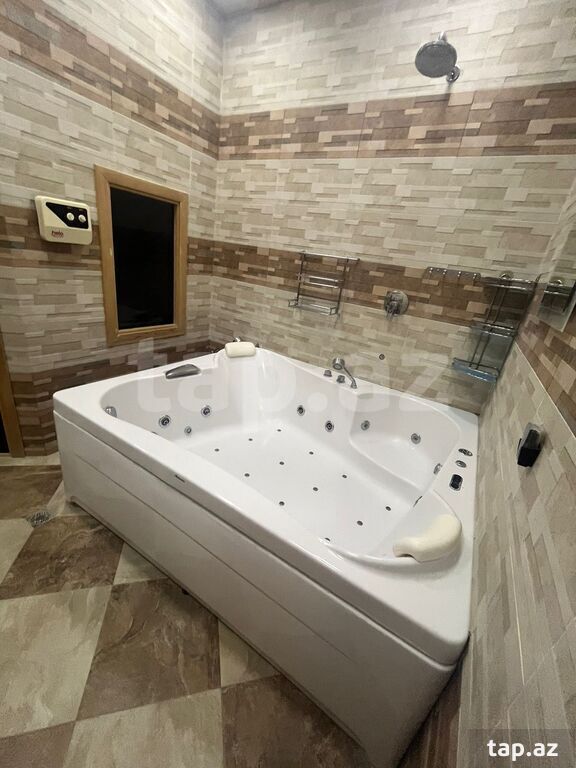 7-otaqlı yeni tikili, Mərdənov Qardaşları küç. 23, 550 m²