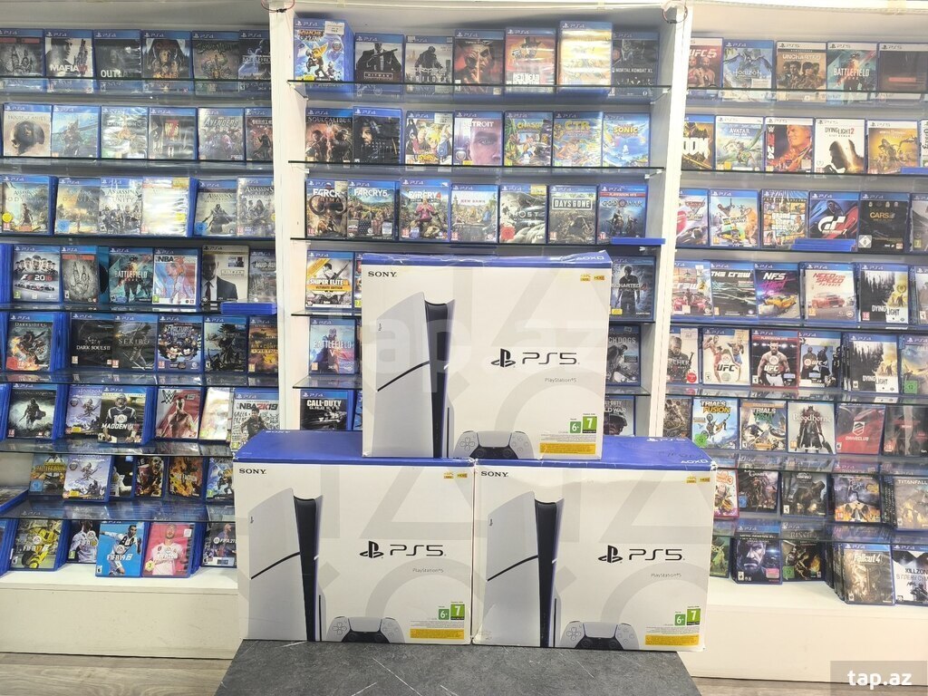 Sony PlayStation 5 Slim (16)