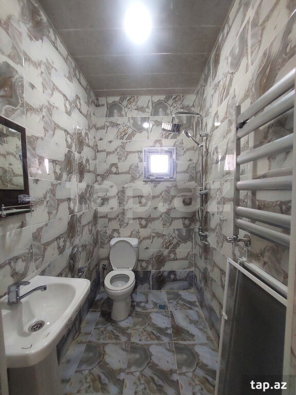 Həyət evi, Binə qəs. (17)