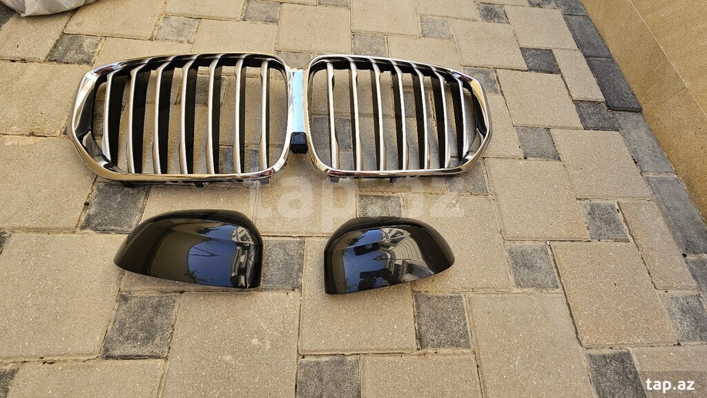 "BMW X5 G05" radiator toru, yan güzgü qapağı