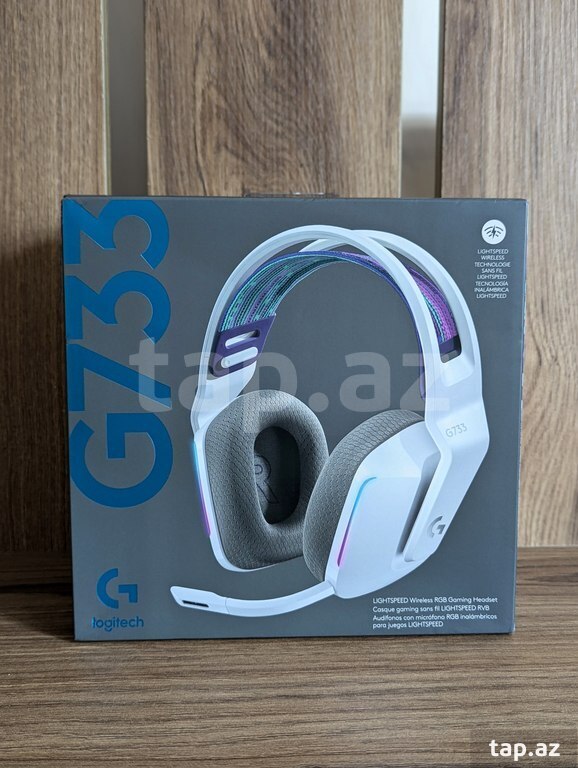 Logitech G733 Lightspeed Wireless Gaming Headset