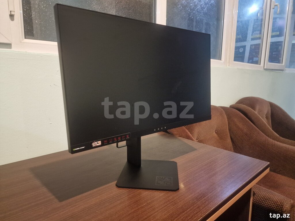 Monitor "HP Omen 240 Hz" (4)