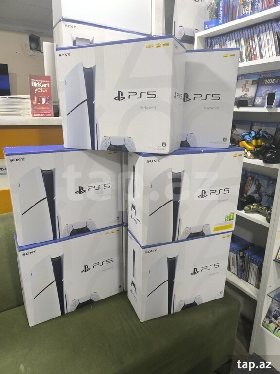 Sony PlayStation 5 Slim (15)