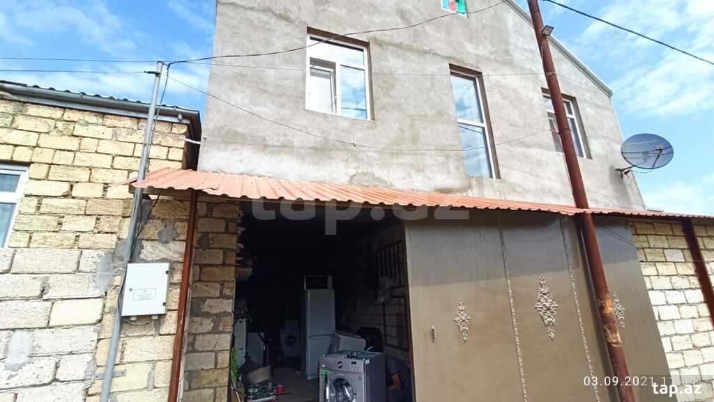 Həyət evi, Saray qəs. (2)