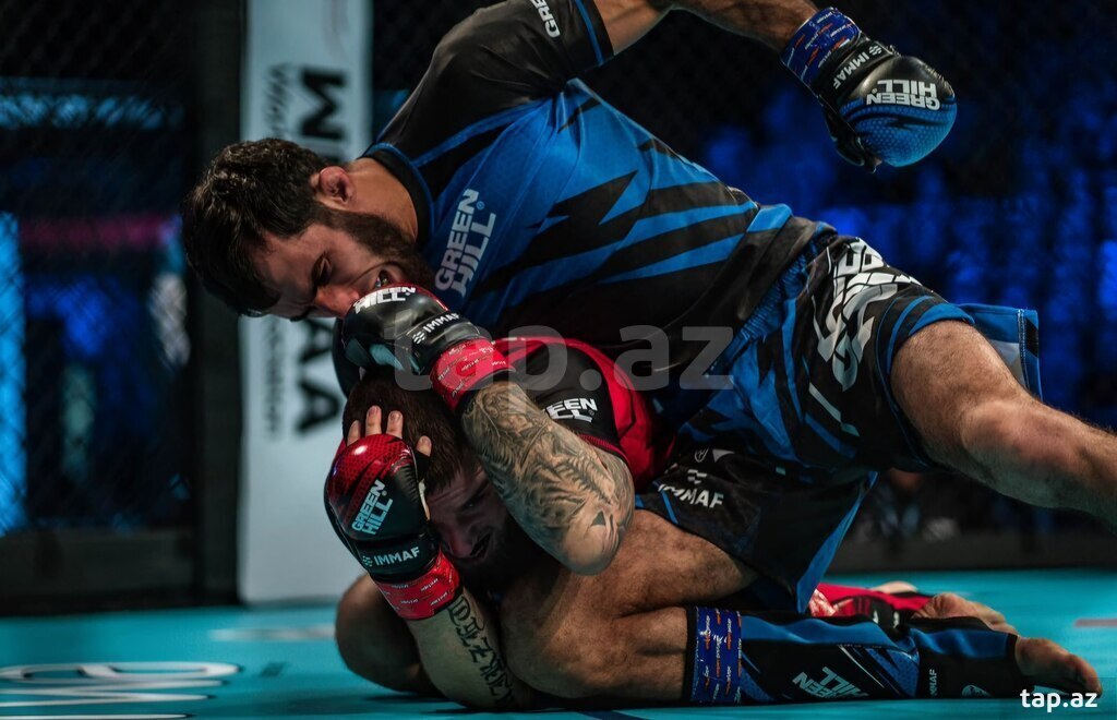 MMA geyim dəsti