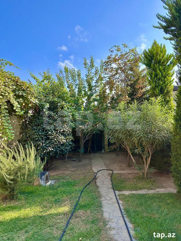 Bağ evi, Mərdəkan qəs. (7)