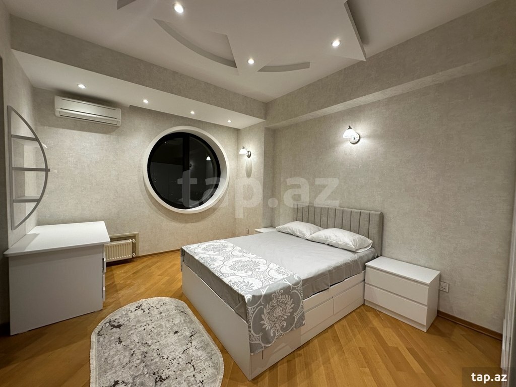 3-otaqlı yeni tikili kirayə verilir, Sabit Orucov küç., 160 m² (3)