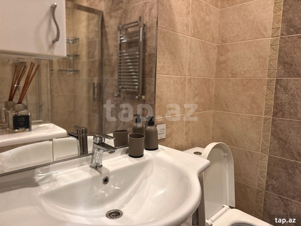 3-otaqlı yeni tikili kirayə verilir, Sabit Orucov küç., 160 m² (12)