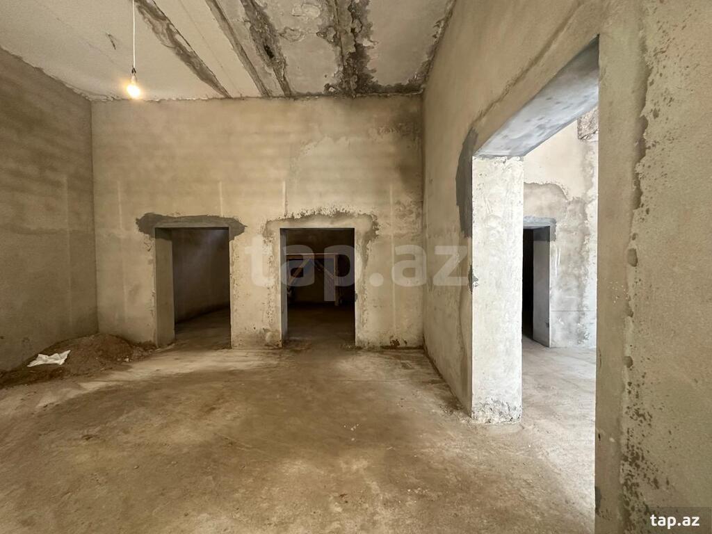 Obyekt, Bakıxanov küç. 17 (6)