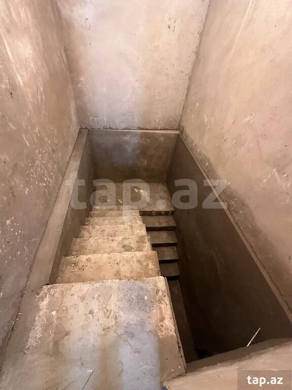 Obyekt, Bakıxanov küç. 17 (12)