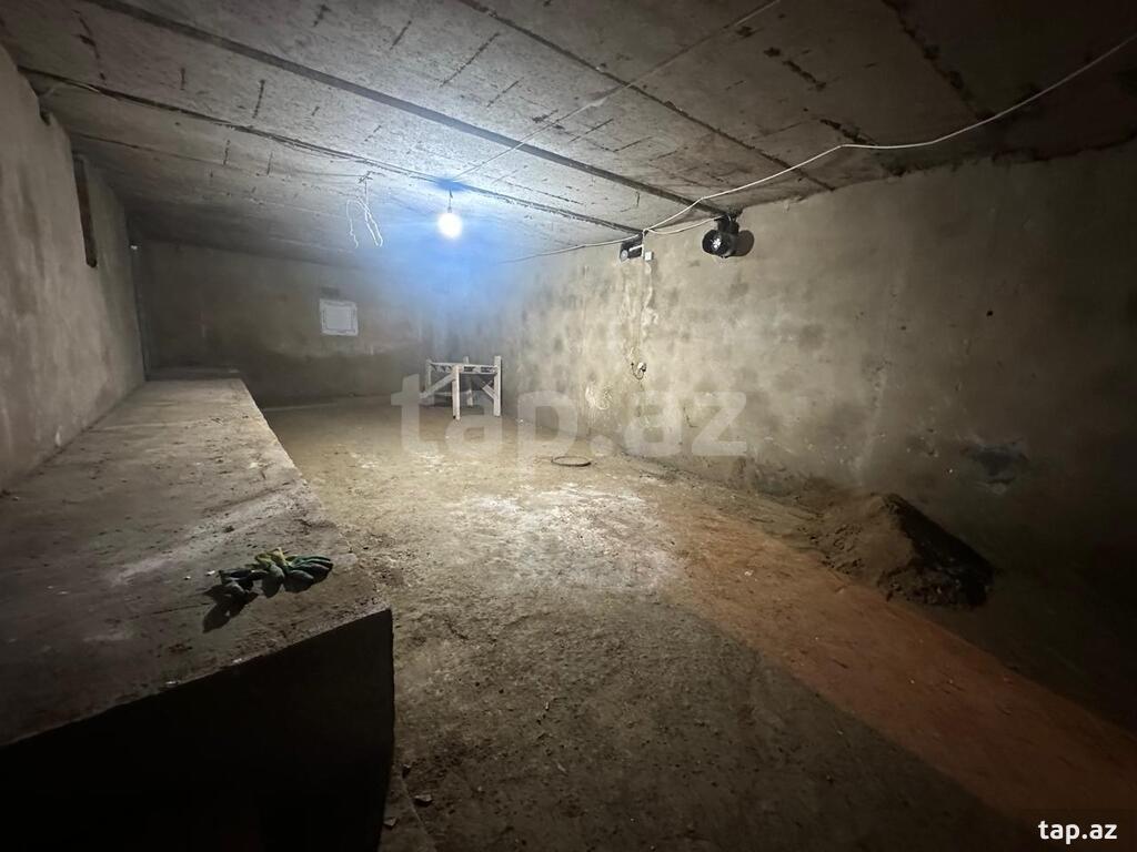 Obyekt, Bakıxanov küç. 17 (13)