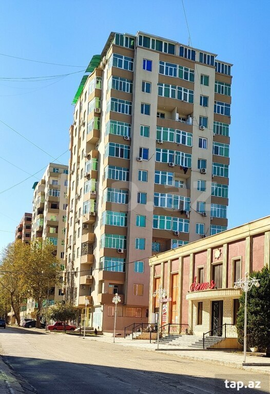 3-otaqlı yeni tikili, Gəncə ş., 130 m²