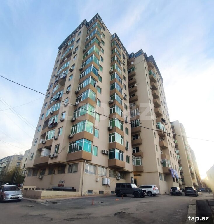 3-otaqlı yeni tikili, Gəncə ş., 130 m² (2)
