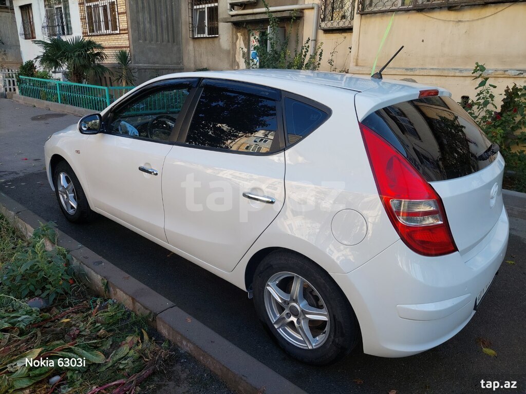 Hyundai i30, 2008 il (3)